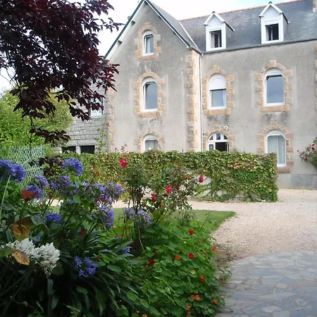 Ecume De Mer Hotel